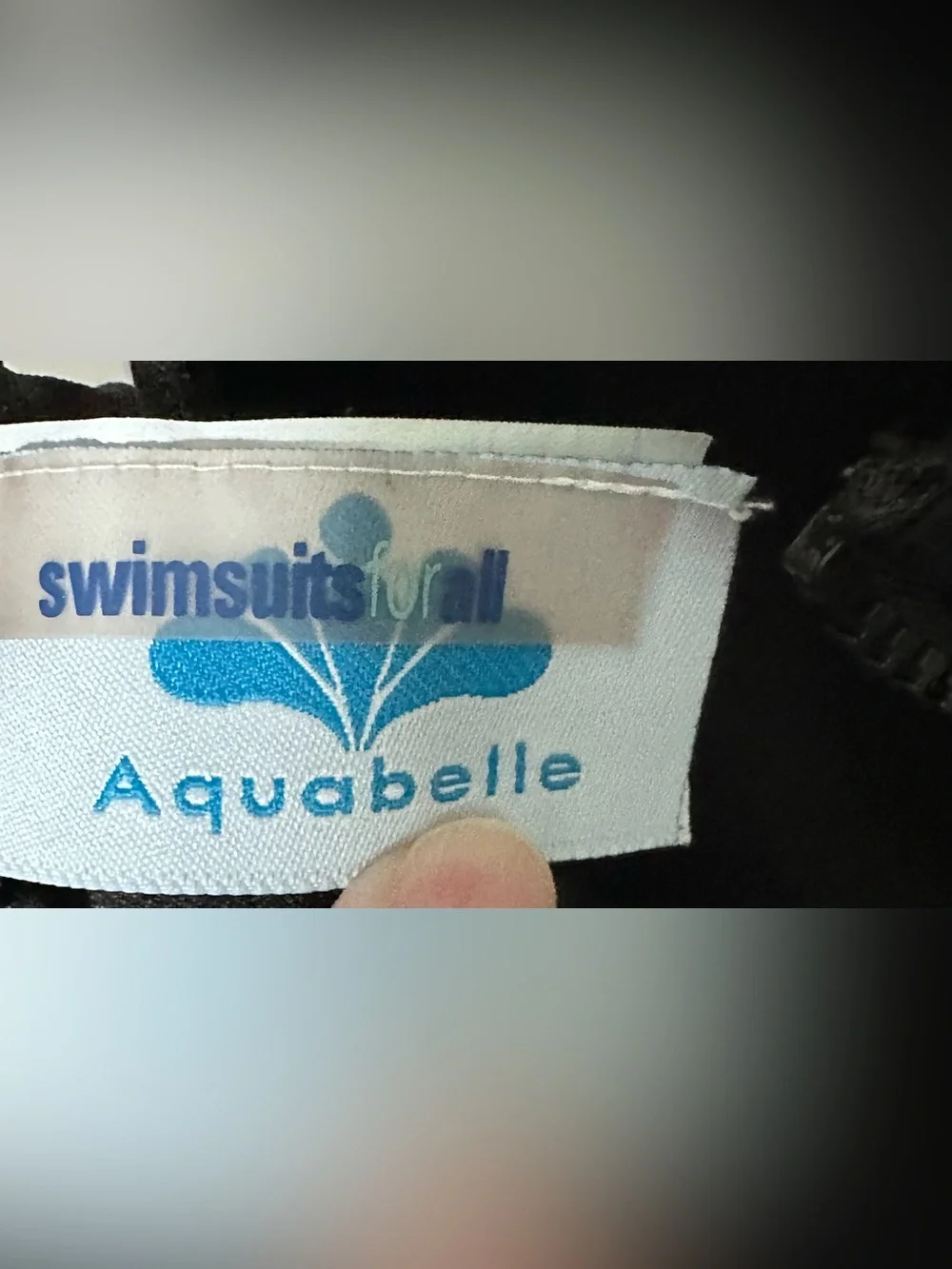 Tankini Zip Closure Swim Top. 20w - Picture 3 of 4